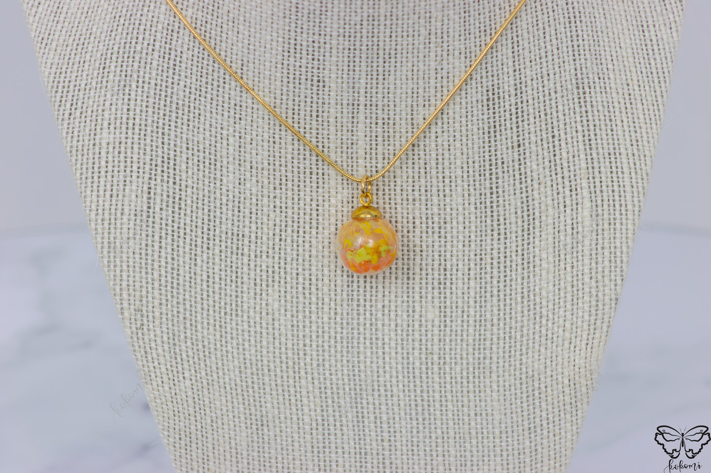 Marbl'd Warm Honey Resin/Glass Pendant